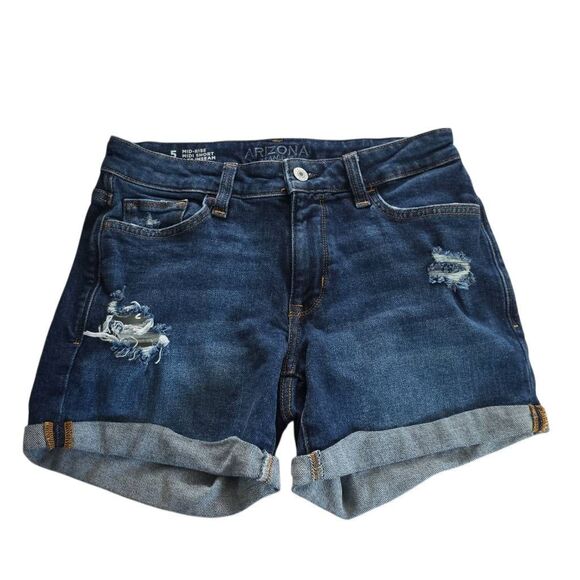 Arizona Junior's Size 5 Blue Denim Mid Rise Midi 4.5" Inseam Rolled Hem Shorts - Picture 1 of 4